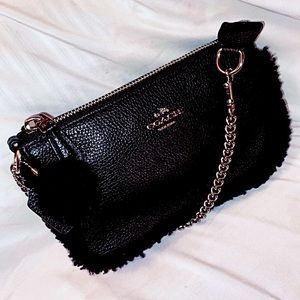 💯 AUTHENTIC COACH LARGE NOLITA 19 IN LEATHER AND SHEARLING (COACH F64705)
